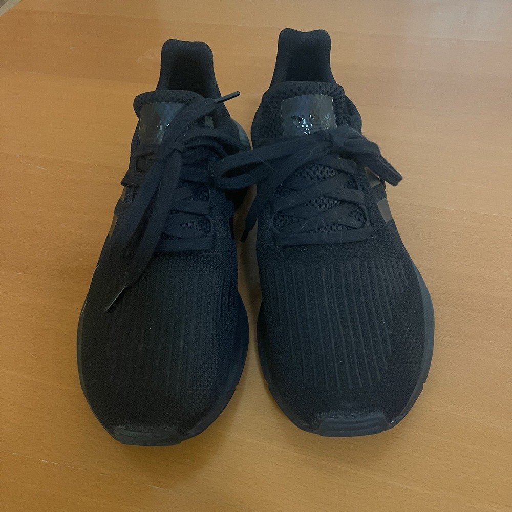 ADIDAS Swift Run Running Shoes Women's Size - Us 8 Black Lace Up